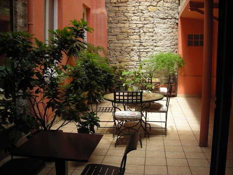 Hotel Au Patio Morand