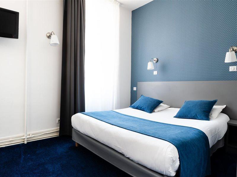 Au Patio Morand Hotel 3*