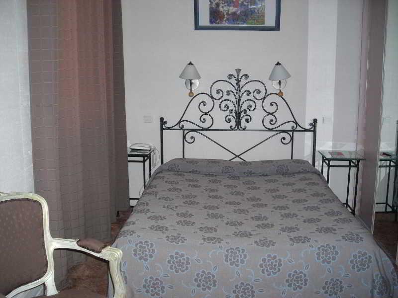 Hotel Au Patio Morand