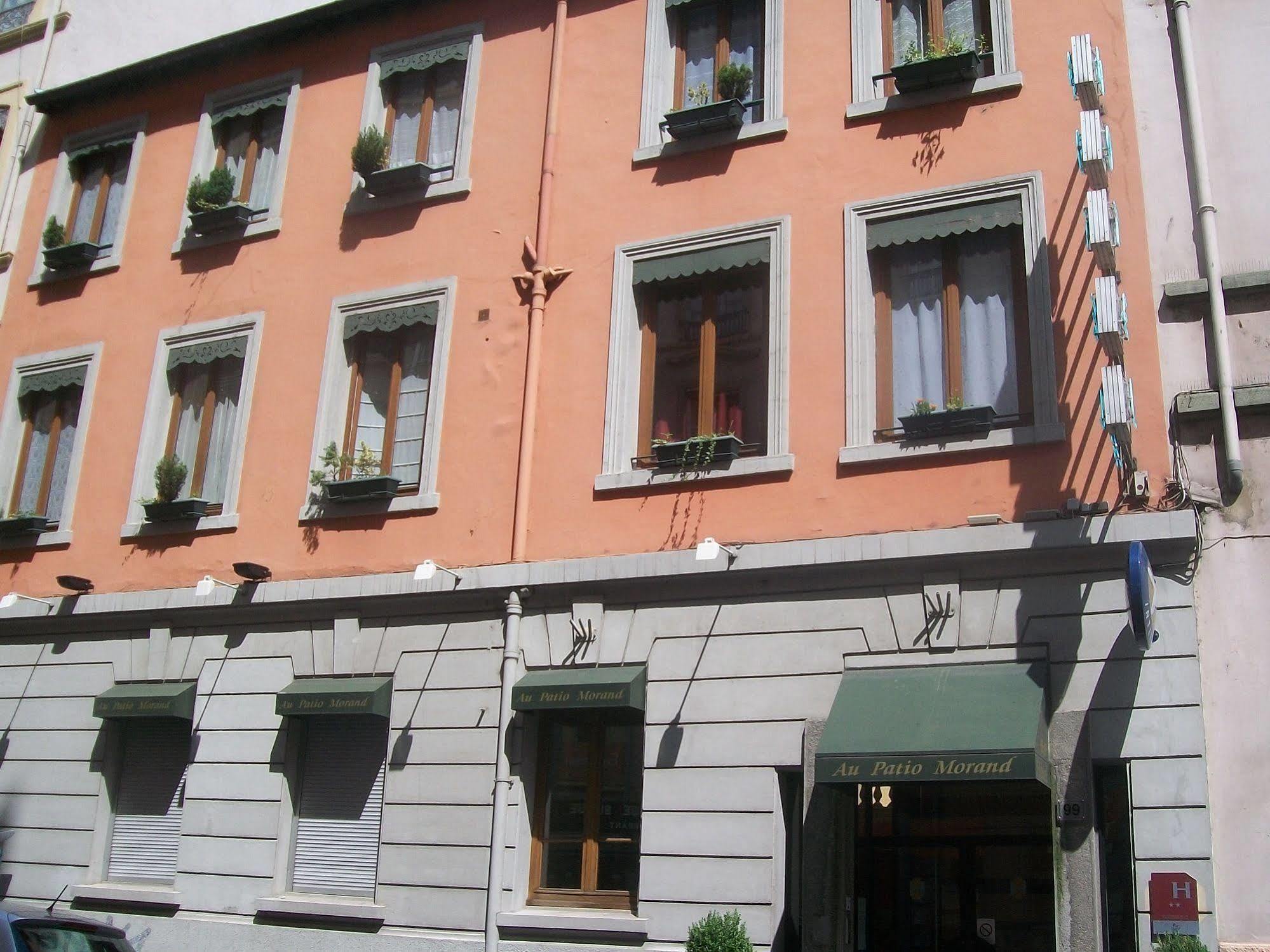 Hotel Au Patio Morand 3*