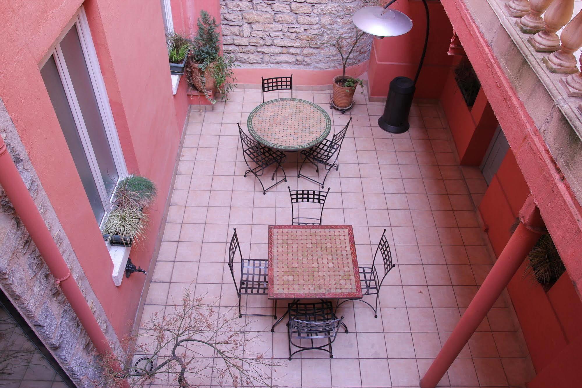 Au Patio Morand 3* Lyon